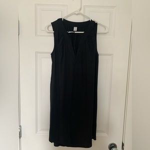 Old Navy - Black dress